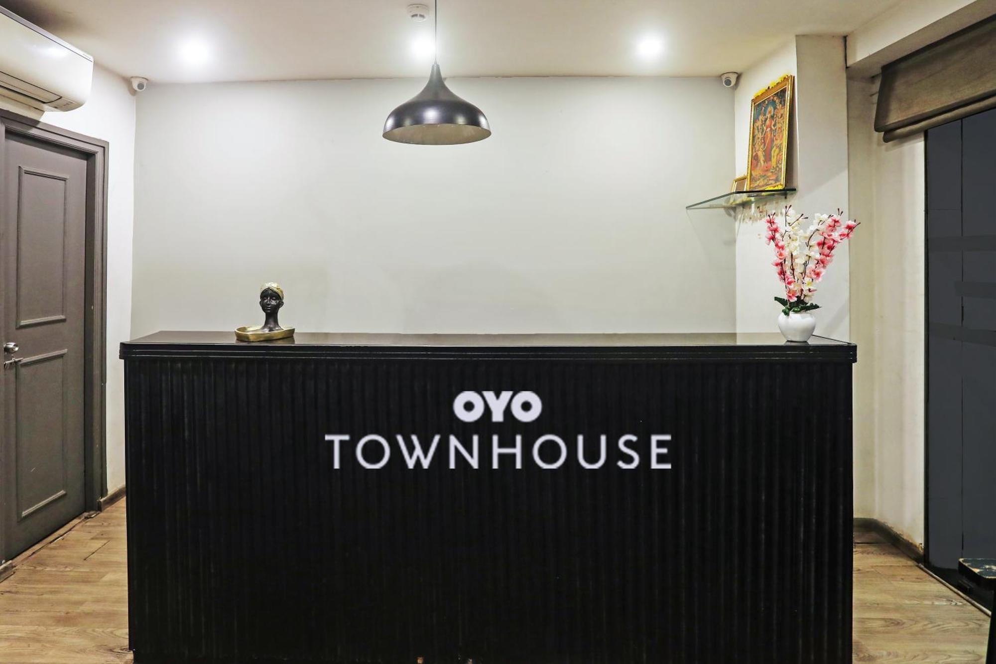 Townhouse Near Secunderabad Railway Station, Yashoda Hospital, Patny Centre Εξωτερικό φωτογραφία
